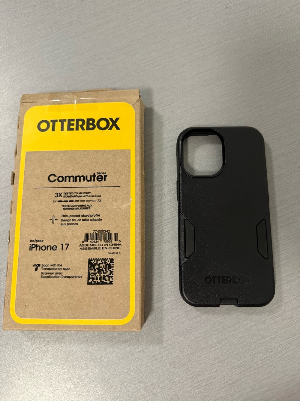 OtterBox Commuter Series Case for iPhone 17 – Black